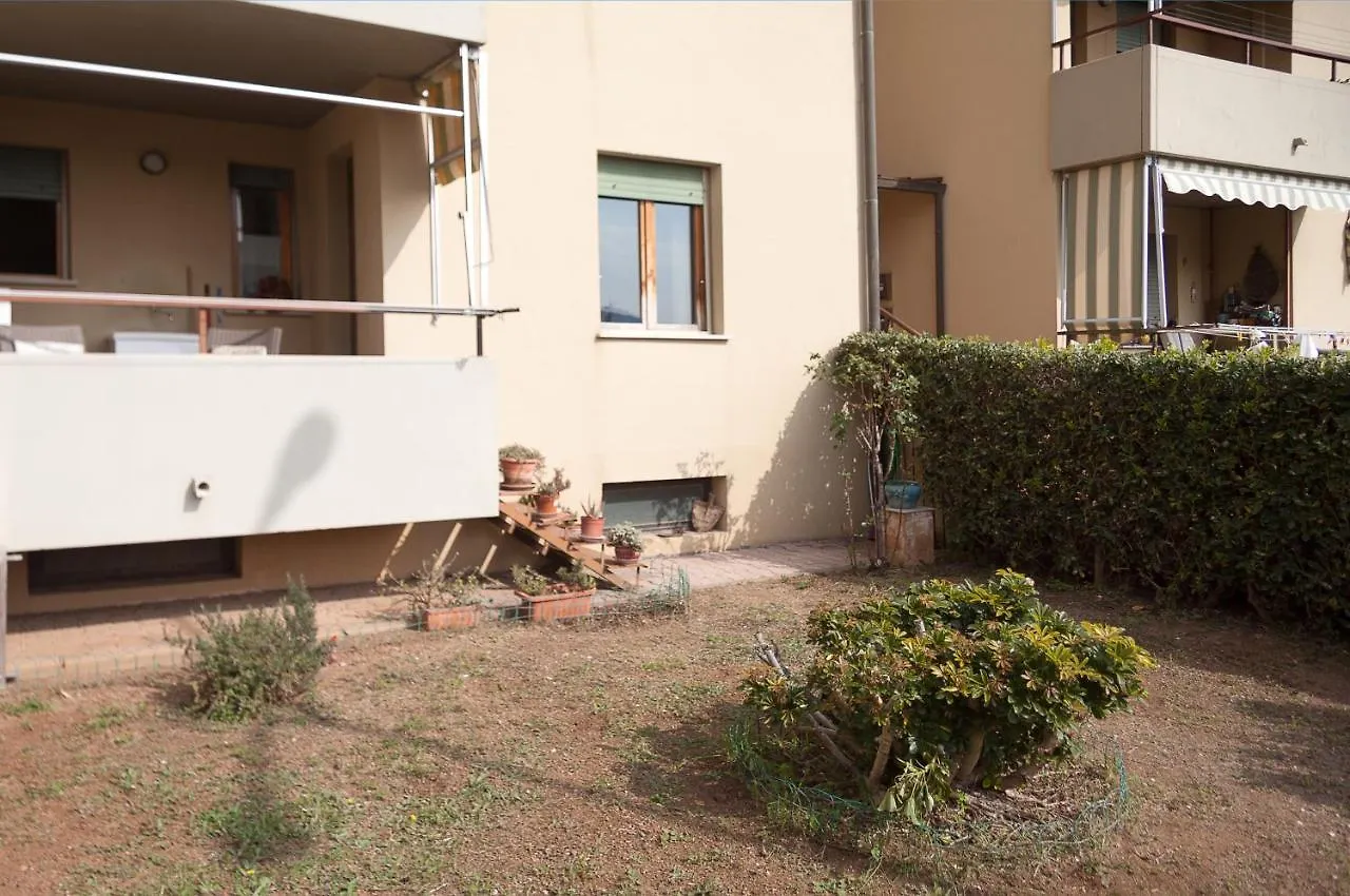 Casa Anna A Porto Azzurro Lägenhet