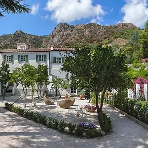 Il Casale Di Monserrato Bed & Breakfast
