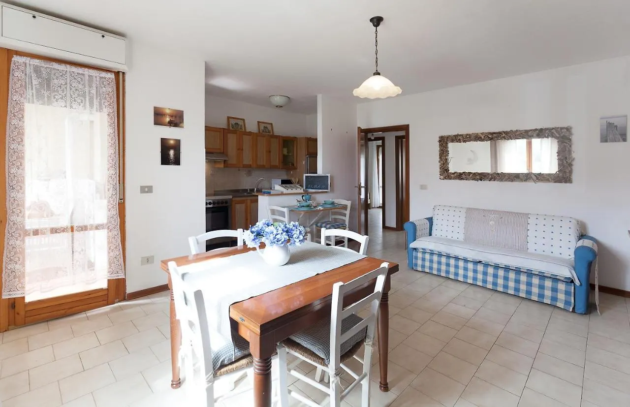 Casa Anna A Porto Azzurro Apartment 0*,