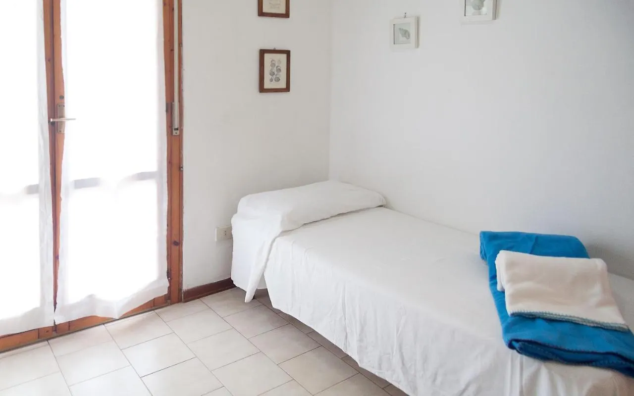 Casa Anna A Porto Azzurro Apartment