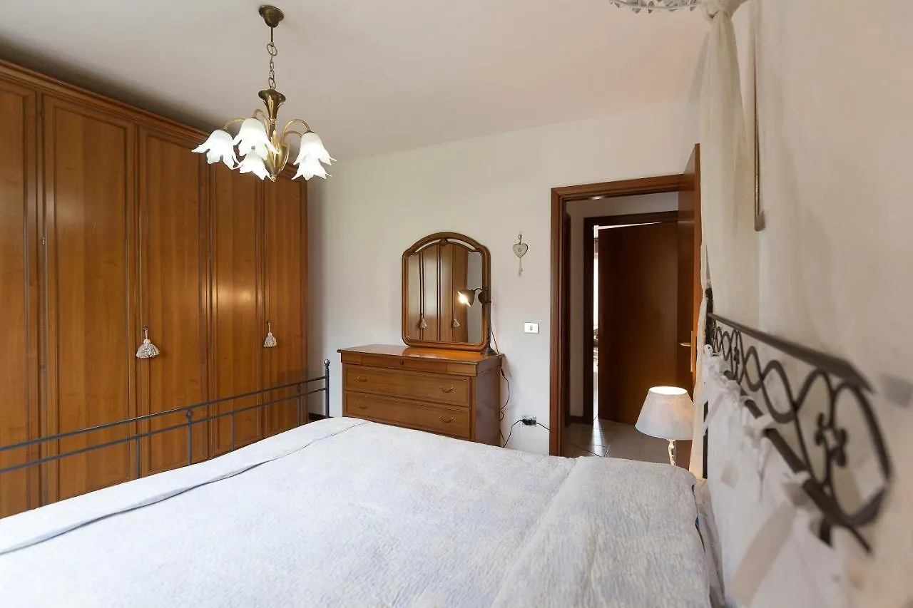 Casa Anna A Porto Azzurro Apartment